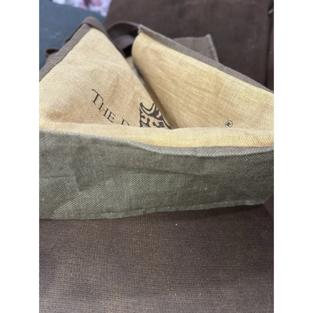 The Ritz-Carlton Dubai Brown/Beige Tote. 16